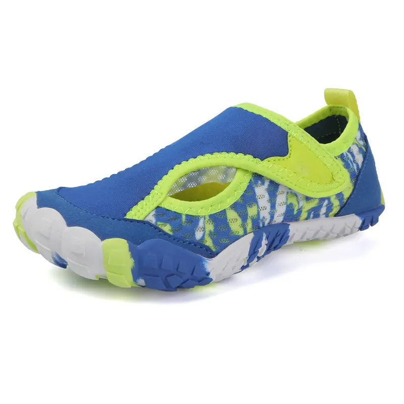 Air layer rubber soled children's training shoes Breathable comfortable soft bend Children's summer