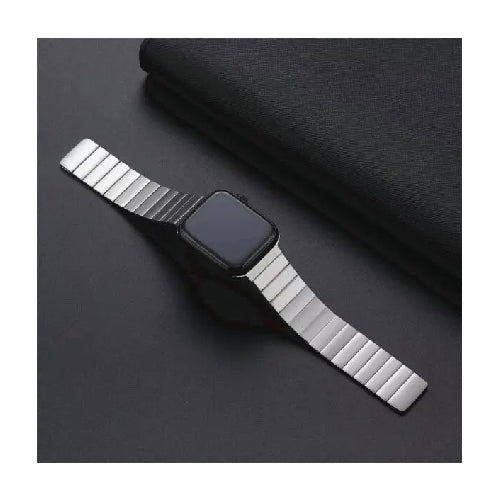 Essentials Magnetic Metal Strap For Apple Watch